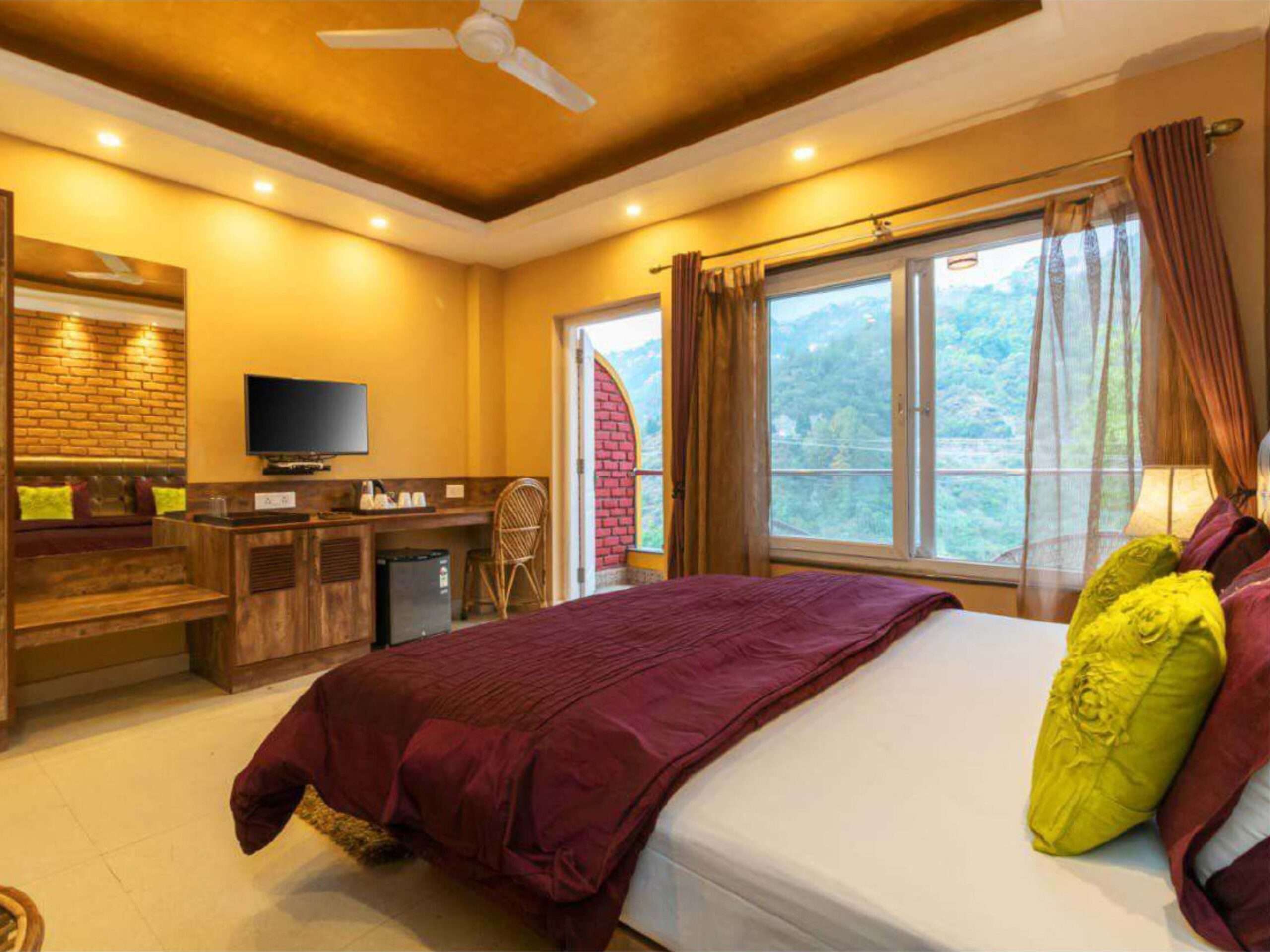 Best Hotel Rooms In Mussoorie